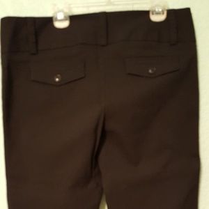 Stooshy Black Capris